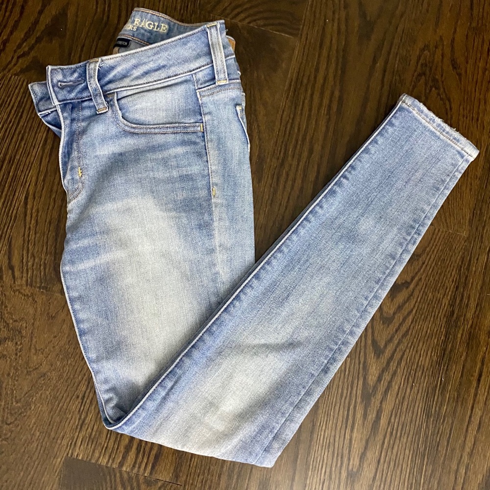American Eagle low- rise jeans